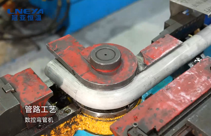 數(shù)控彎管機(jī)